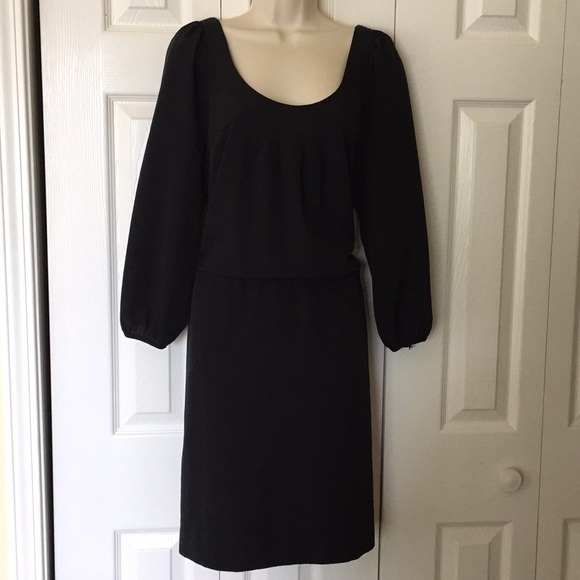 White House Black Market Dresses & Skirts - WHBM blousy dress